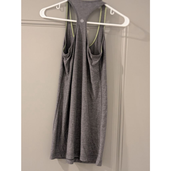 Women's Lululemon Gray Tank Top Size Small - Picture 2 of 5